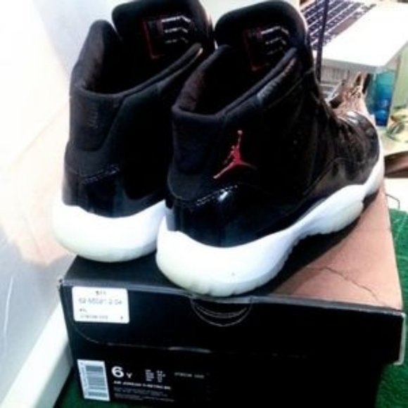 Jordan 11 Retro BG "72-10's" BLACK ANTHRACITE Athletic Shoes size 6Y NEW IN BOX! - Picture 6 of 9